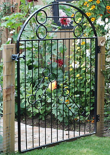 Metal Garden Gate Trellis