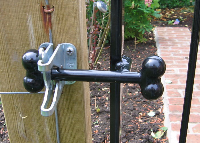 Metal Art - Garden Gate & Trellis