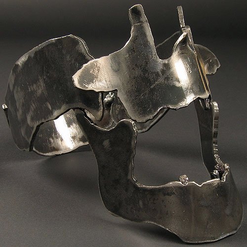 Metal Art - Half Skull Pair
