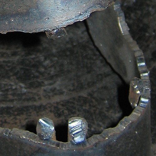 Metal Art - Halloween Half Skull
