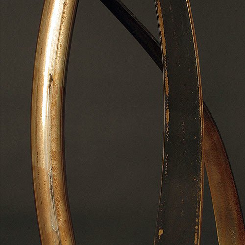 Metal Art - Two Ladies